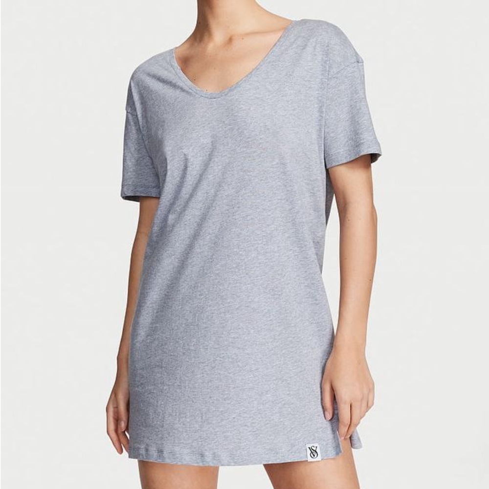 VICTORIA'S SECRET
Oversize Cotton Sleepshirt